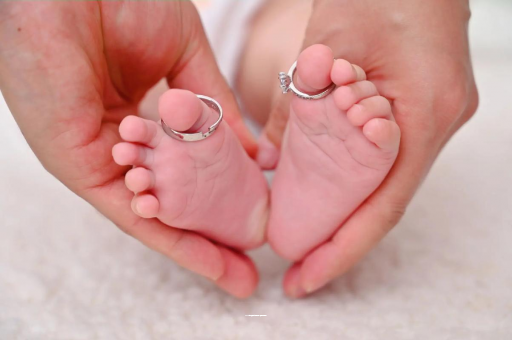 长葛怀孕肚子一边高一边低 长葛怀孕肚子一边高一边低